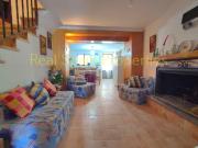 Casa adosada en venta en María. Casas adosadas.