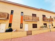 Casa adosada en Venta en María de Huerva