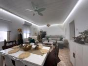 Casa adosada en venta en Meco, Meco pueblo. Chalet...