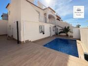 Casa adosada en Venta en Miramar Torre del Moro