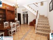 Casa adosada en Venta en Moguer