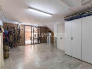 Casa adosada en venta en Molins de Rei. Esplendorosa...