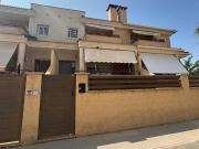 Casa adosada en venta en Monforte del Cid. VERANITO A...