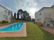 Casa adosada en Venta en Montjuïc