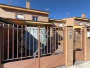 Casa adosada en venta en Nambroca. Marín Lara Vende...