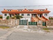 Casa adosada en Venta en Noalla