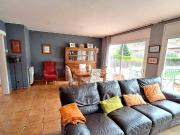 Casa adosada en Venta en Nucli Urbà