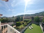 Casa adosada en Venta en Nucli Urbà