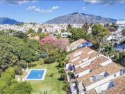 Casa adosada en Venta en Nueva Andalucía centro