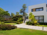 Casa adosada en Venta en Nueva Andalucía centro