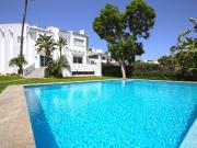 Casa adosada en Venta en Nueva Andalucía centro