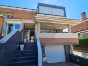 Casa adosada en Venta en Nuevo Centro