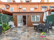 Casa adosada en venta en Numancia de la Sagra. Casas...