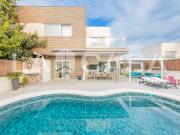 Casa adosada en Venta en Olimar Carambolo Atalaya de Levante