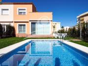 Casa adosada en Venta en Oliva Nova