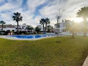 Casa adosada en venta en Orihuela, Los Almendros....