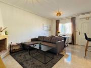 Casa adosada en venta en Orihuela, Villamartín Las...