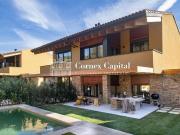 Casa adosada en venta en Pals Costa Brava. Casas adosadas.