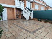 Casa adosada en Venta en Parque Coimbra