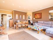 Casa adosada en Venta en Parque Coimbra