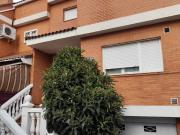 Casa adosada en Venta en Parque Coimbra