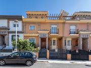 Casa adosada en Venta en Peligros
