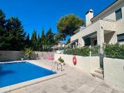 Casa adosada en Venta en Pino Alto