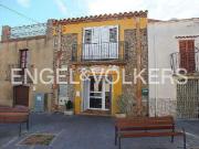 Casa adosada en venta en plaza Major, Vilajüiga, de 356...