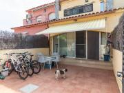 Casa adosada en Venta en Poble