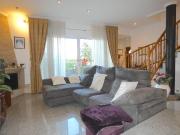 Casa adosada en Venta en Poble