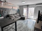 Casa adosada en Venta en Poble Casc Antic