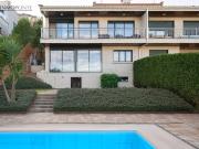Casa adosada en Venta en Poio