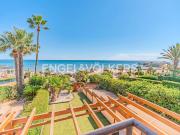 Casa adosada en Venta en Pueblo Español Coveta Fumá