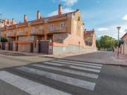 Casa adosada en Venta en Rinconada