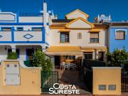 Casa adosada en Venta en Roda
