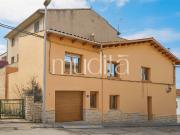 Casa adosada en Venta en Roda de Ter