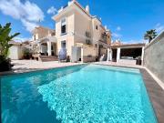 Casa adosada en Venta en Rojales