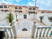 Casa adosada en venta en Rojales. *BONITO BUNGALOW CON...