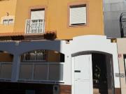 Casa adosada en Venta en Roquetas Pueblo