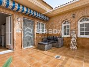 Casa adosada en Venta en Roquetas Pueblo