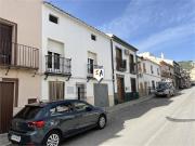 Casa adosada en Venta en Rute