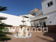 Casa adosada en venta en Sabadell, Centre. CASA SEÑORIAL...