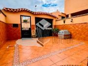 Casa adosada en Venta en San García