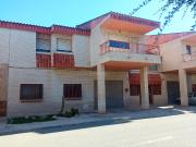 Casa adosada en venta en San Isidro. Chalet adosado en...