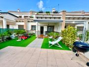 Casa adosada en venta en San Miguel de Salinas. Chalet...