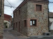 Casa adosada en venta en Santa Cruz de Pinares. Santa...
