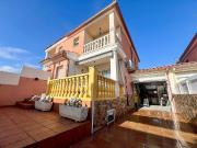 Casa adosada en venta en Santa Oliva, de 114 m² 3...