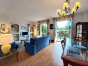 Casa adosada en Venta en Sarracín