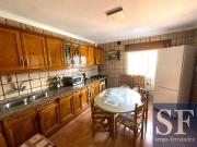 Casa adosada en venta en Sayalonga. Casas adosadas.