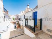 Casa adosada en Venta en Sedella